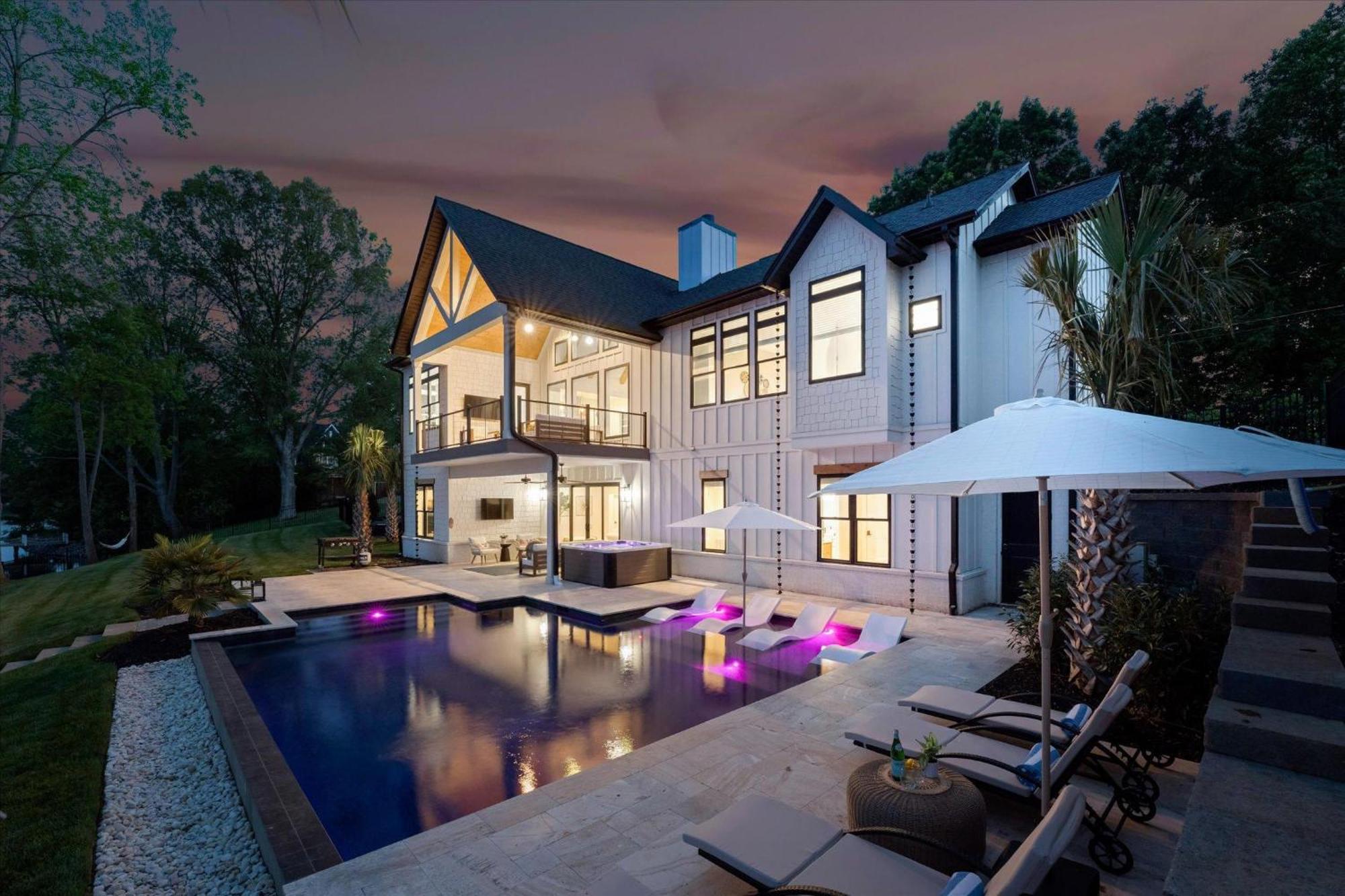 Hogan Crest Villa Mooresville Exterior foto