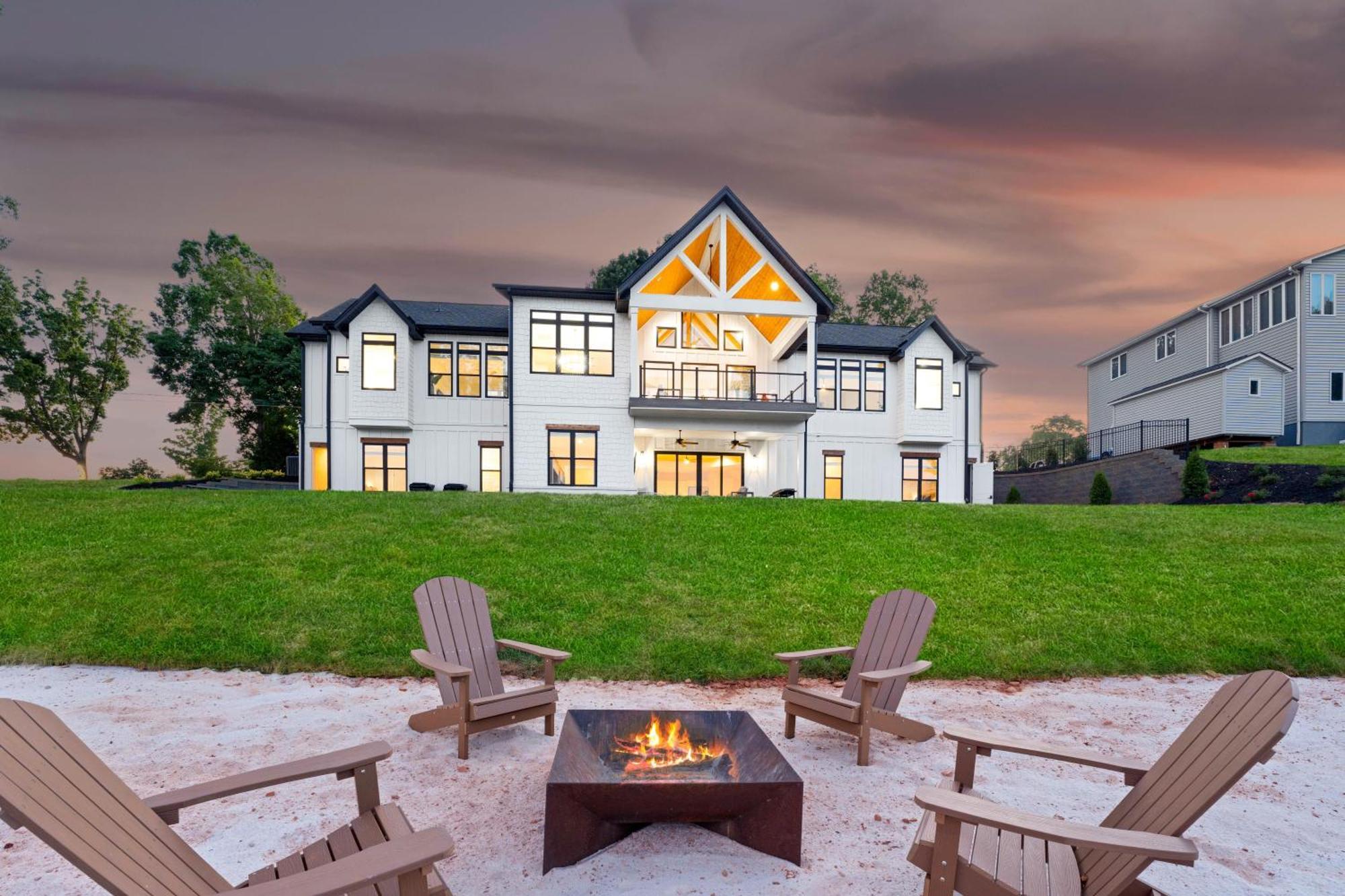 Hogan Crest Villa Mooresville Exterior foto