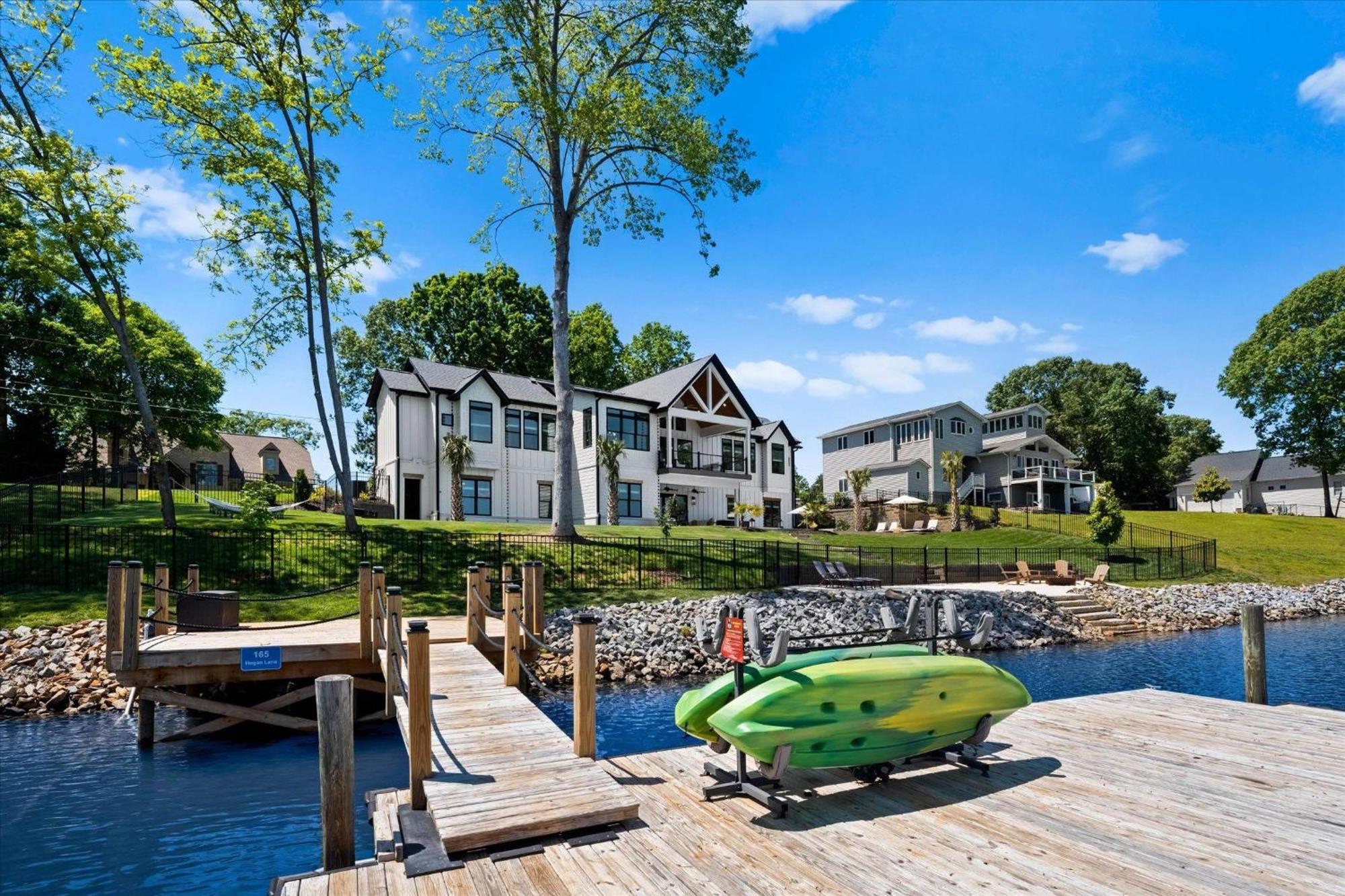 Hogan Crest Villa Mooresville Exterior foto